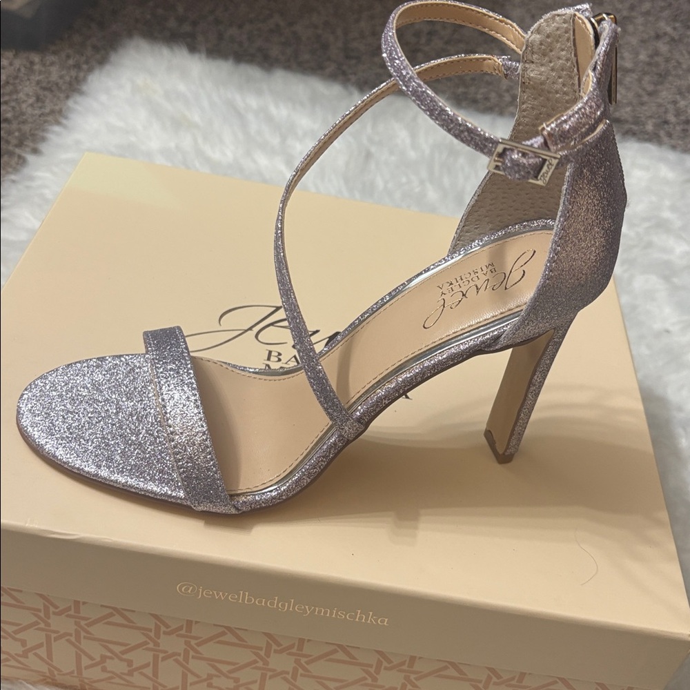 NEW In Box Jewel Badgley Mischka Purple Lilac Glitter Diana Strappy Heels Size 7 - Picture 16 of 16